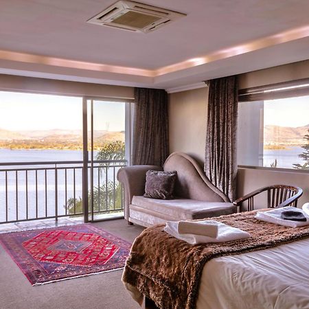 Kosmos Lodge Hartbeespoort Exterior foto